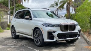 BMW X7 M50i