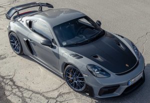 Porsche 718 Cayman GT4 RS