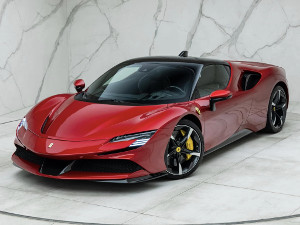Ferrari SF90 Stradale (Asseto Fiorano)