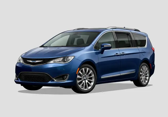 2024 Chrysler Pacifica eHybrid Premium S Appearance